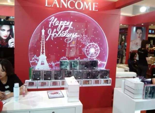 这些年货卖爆了购买主力竟是90后,香港新春年货市场红火