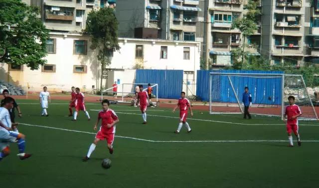 只有踢过球的才知道这球有多难,只有踢过球的人才知道这球有多难