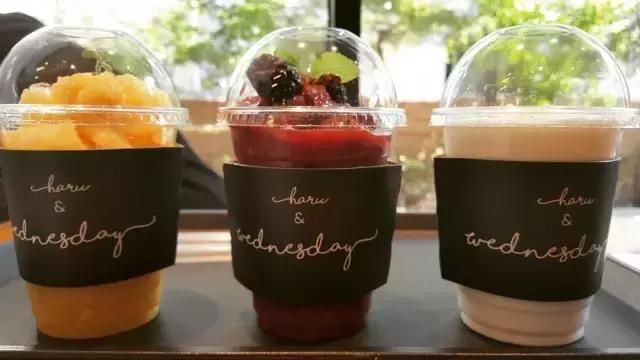 等有钱了，追到韩国欧巴们的店里来场美妙的偶遇！