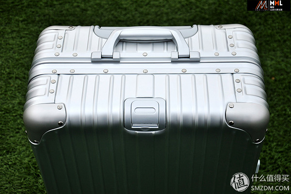 鍥戒骇楂樼绠卞寘,杩堢編浼︽媺鏉嗙鍥剧墖