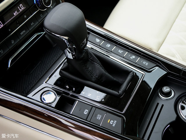 星光熠熠2016年那些被明星加持的新车