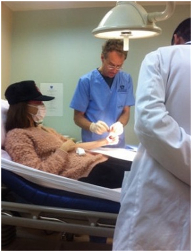 唐嫣黄宗泽七年后重逢去机场,唐嫣黄宗泽恋爱瞬间