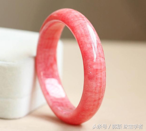 红蔷薇红纹石,红纹石和玫瑰石的区别