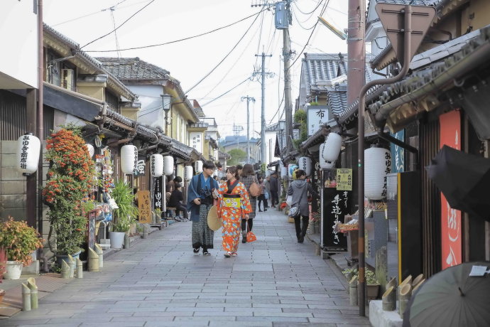 温泉之旅温泉篇,体验更舒适的自然温泉之旅