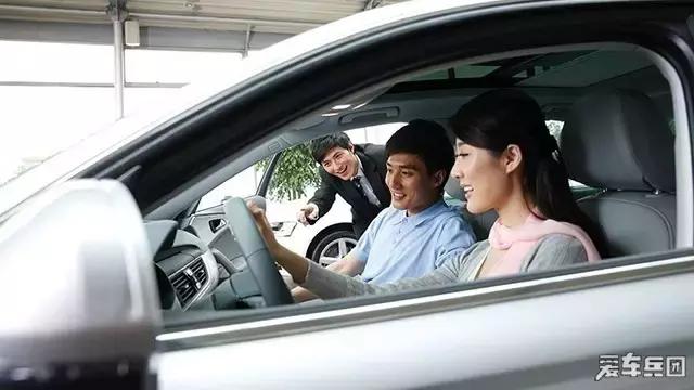 如何正确的去4s店试驾,去4s店试驾新手会教你嘛