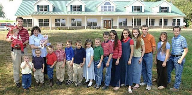 美国生两个孩子有什么福利,美国二十五年生十九个孩子