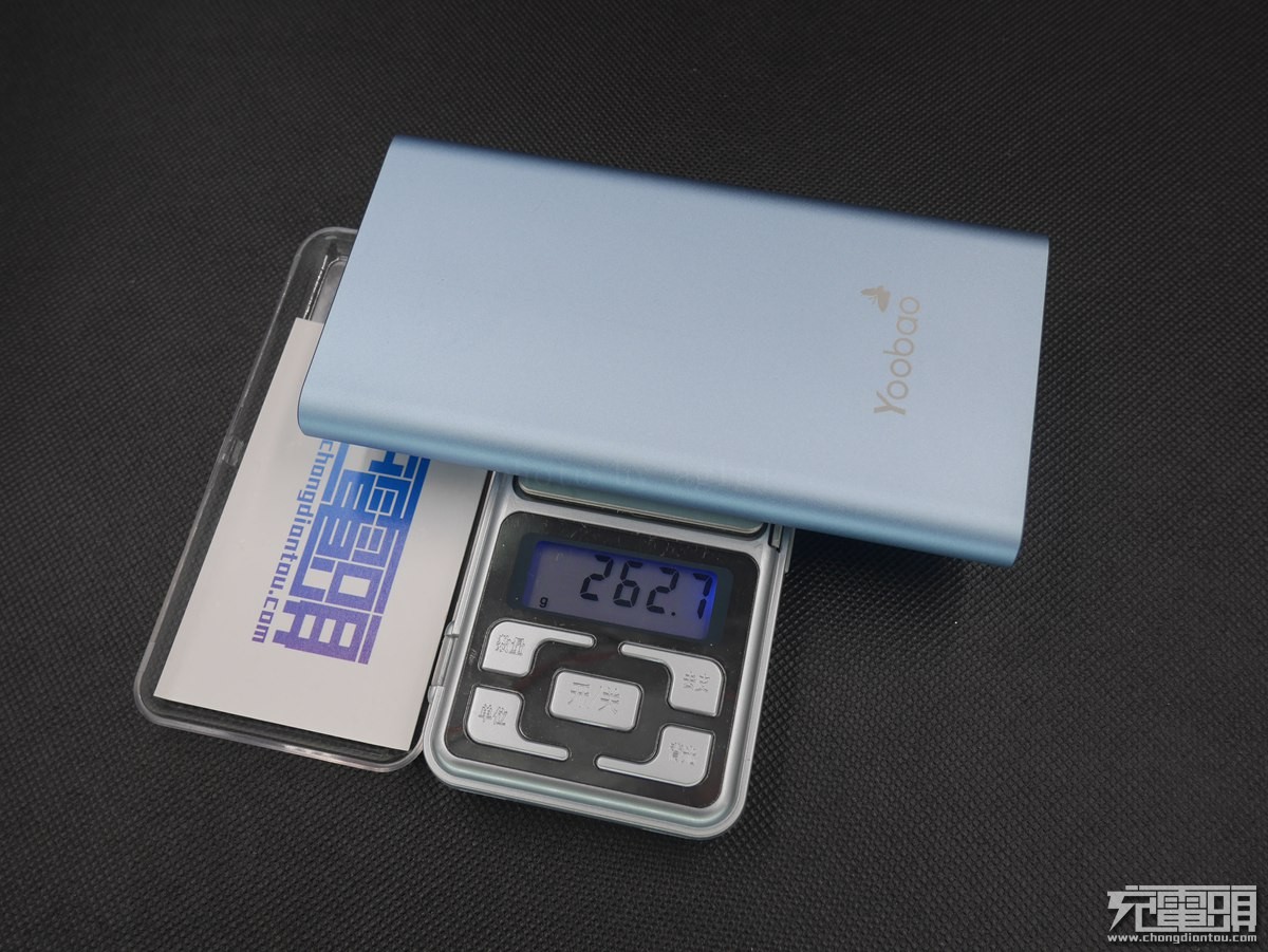 羽博1000w移动电源,羽博20000毫安充电宝自带线评测