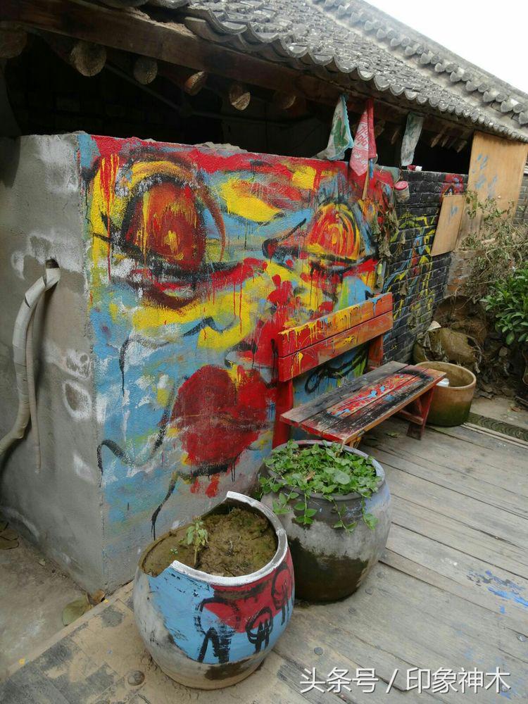 陕北俊俏女子勇闯袁家村大嘴吃四方