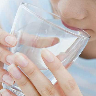 身体缺水了食疗该怎样补水,身体缺水怎么调理最有效