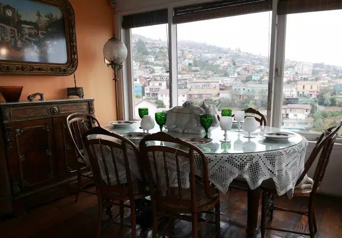 聂鲁达说,没有玩具我就没法活!那么,来看看大诗人怎么活的吧