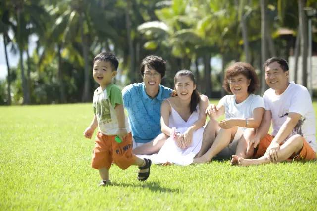 「资讯」亚龙湾红树林荣获2016中国旅游饭店业优秀企业称号，荣膺携程网年度多项大奖！