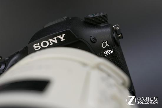索尼a99是全画幅吗,索尼a99与a99ii对比
