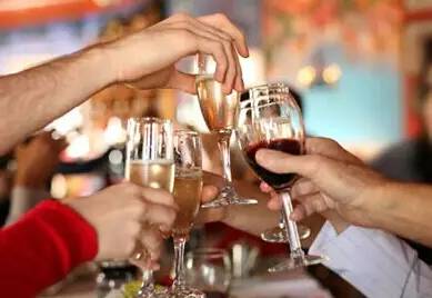 春节快到了教喝酒人几个解酒妙招,喝酒到凌晨怎么醒酒