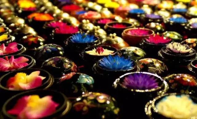 最好的旅行伴手礼,世界各地的旅游伴手礼