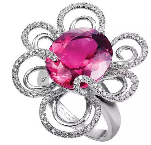 单身汪过年如上刑？戴上“桃花石”立马成双对！,可不止粉晶哦