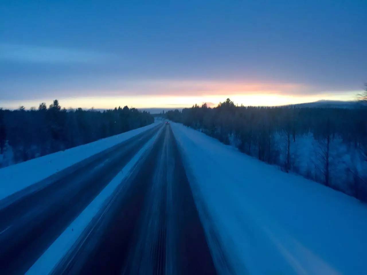 世界尽头的那个小镇 住着 35 人︱寿小姐