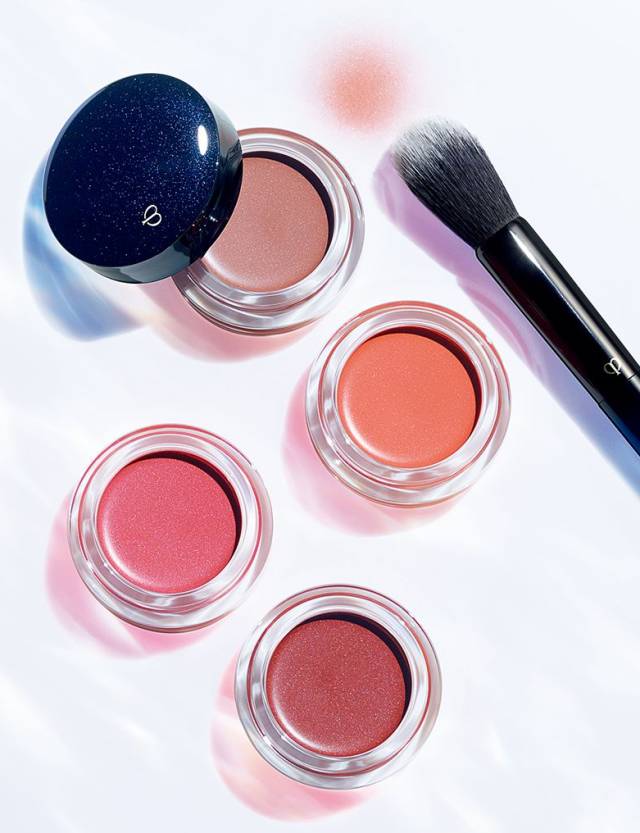 斩男红唇妆搭配,又纯又好看的斩男妆容