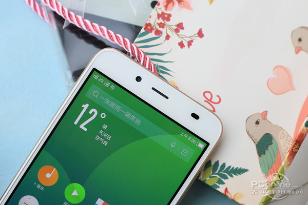 ivviV1M评测：除唯美设计，还支持电信黄金频段