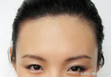 什么样的脸型发际线高好看,不同形状的发际线