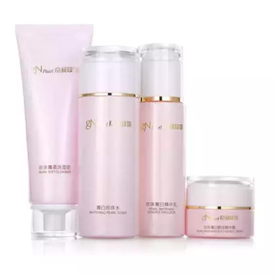 别人都白成一道光了，你还在傻傻踩雷？