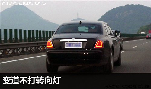 高速开车如何看指示牌,新手驾驶怎样识别高速公路路标