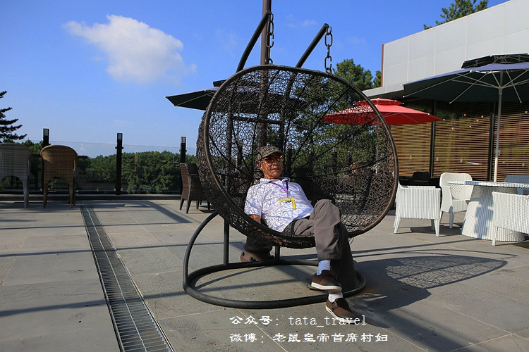 92老正太畅游世界精力充沛意气风发不输90后