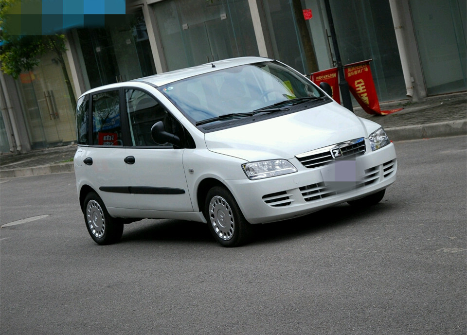 众泰汽车有6座,6座众泰汽车