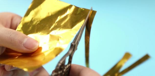 用小彩纸做灯笼最简单的方法新手,用15厘米的纸做灯笼教程