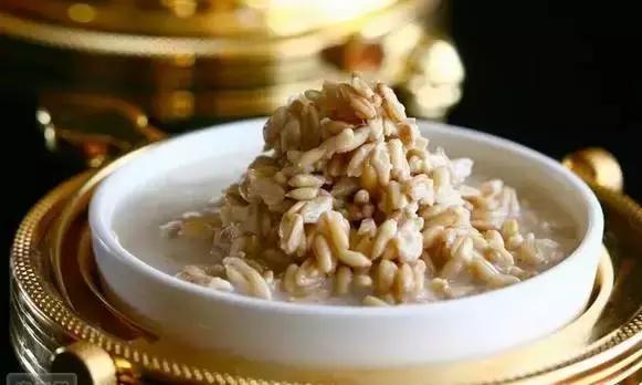 兰州特产必买十种便于送人携带,兰州特产美食排行榜前十名