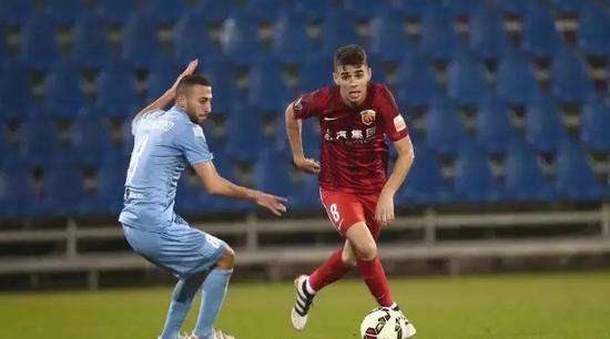 上港艾哈迈多夫,上港首轮