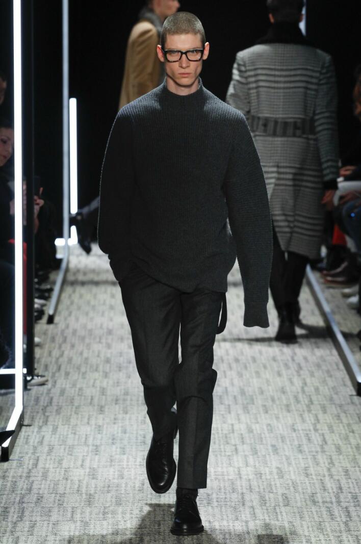 2017绉嬪啲鐢疯閽堢粐,鍒╅儙鐢疯绉嬪啲娴佽瓒嬪娍