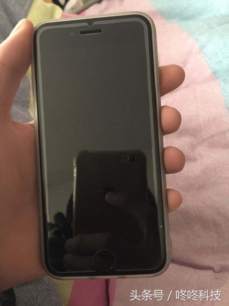 钢化膜白边液用了几天又有白边,钢化膜出现白边用食用油会怎么样