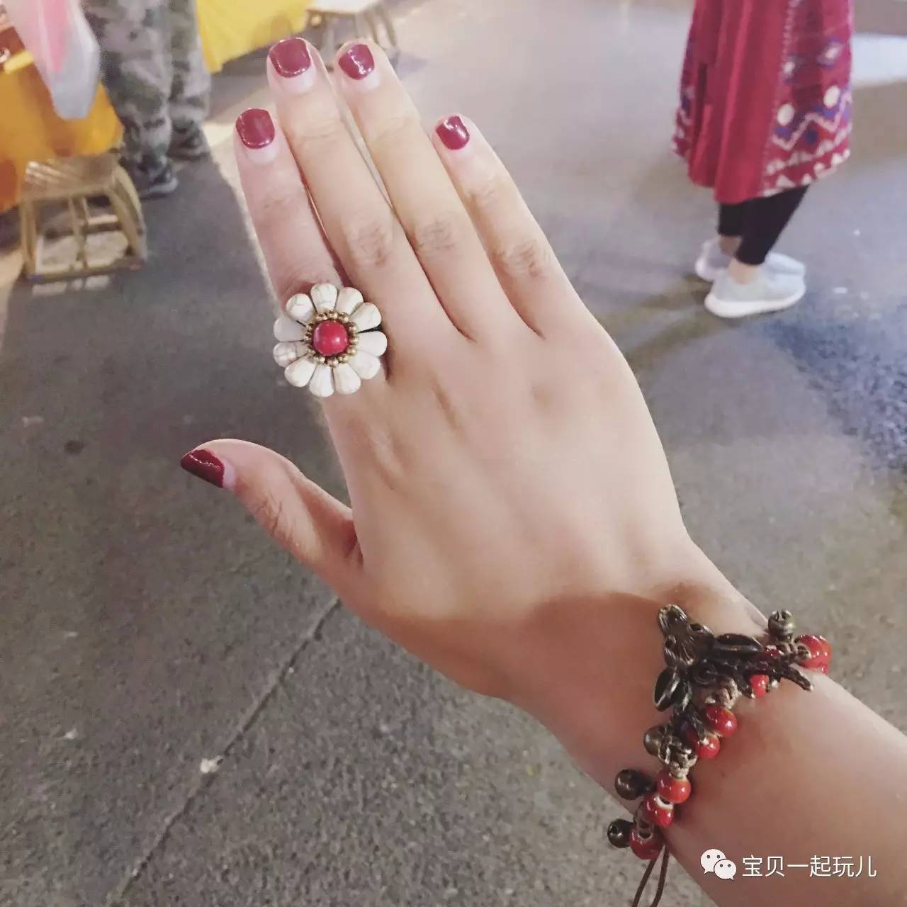 老娘的青春那么短，花点钱开心又何妨