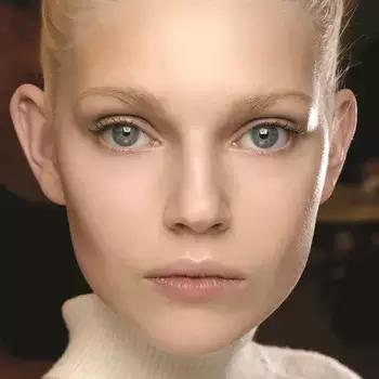 粉底液清透细腻混油皮,粉底液干皮如何做保湿