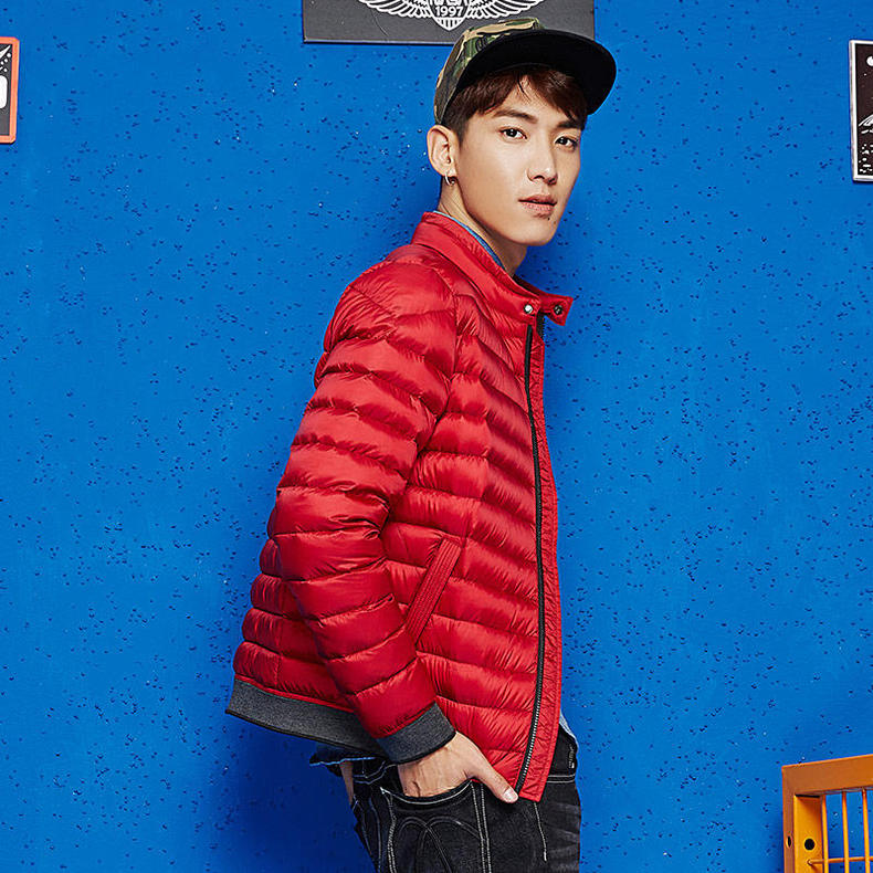 羽绒服选保暖的还是好看的,羽绒服选白的还是选黑