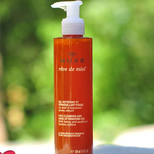 用完涂抹面膜脸有刺痛感是过敏吗,涂抹护肤品有刺痛感