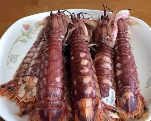 秦皇岛海鲜吃到爽,秦皇岛海港区吃海鲜靠谱便宜