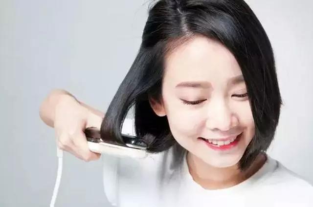 发型怎样打理不显秃头,发型快速打理教程