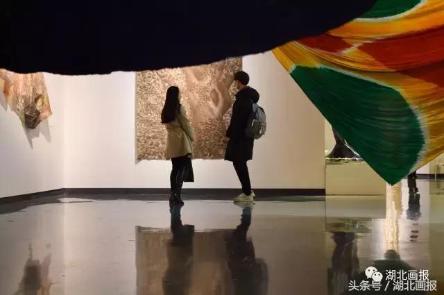 一件布衣足矣,一介布衣是什么意思