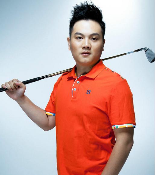 一张照片而红,却绯闻缠身,结婚生子淡出话题圈,努力创业