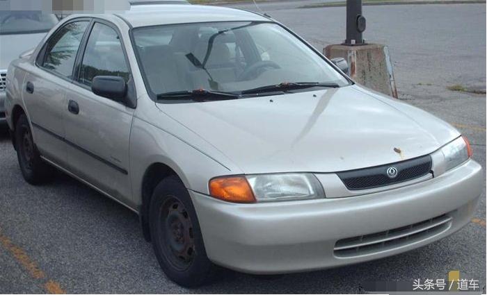 年轻的老车89款00后老马323S