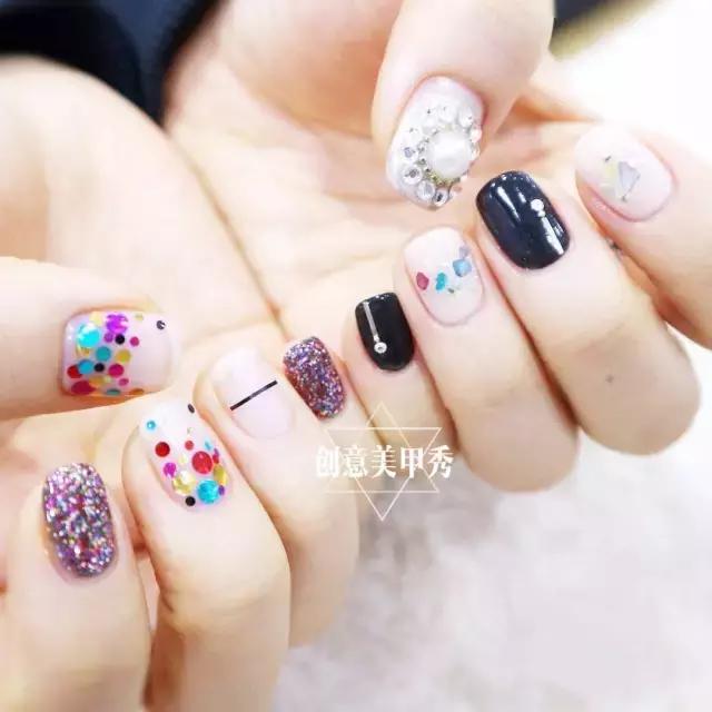 永不过时的5款美甲你做过几款,再不做美甲就要疯了音频