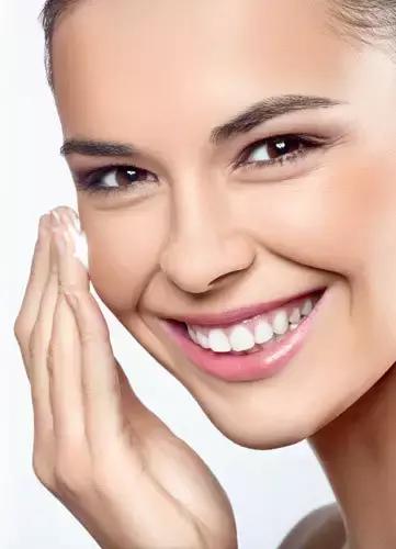 口碑保湿霜到底该不该败？不看广告看实效