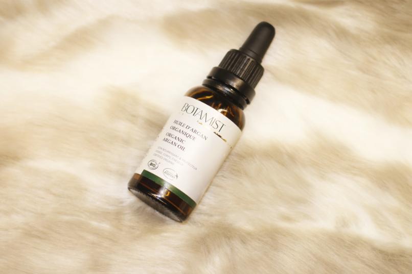 护肤精华怎么使用教程步骤,妮可美白精华