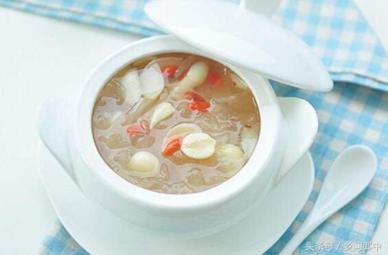 宝宝上火了吃什么降火最快五个月,宝宝上火了喝什么清火药