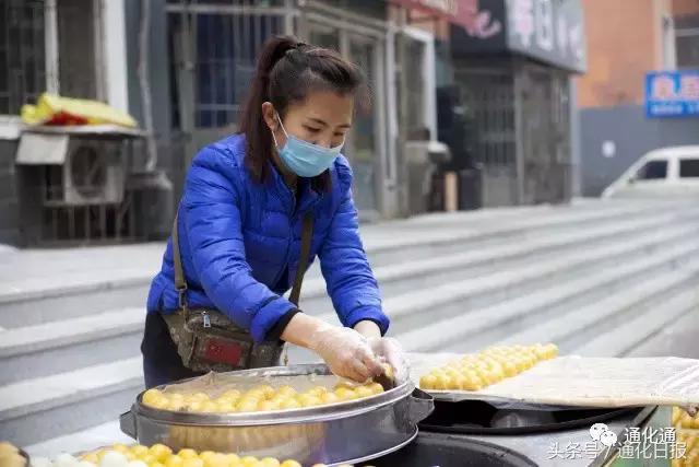山城小巷红豆飘香｜“豆包西施”小萍的一天