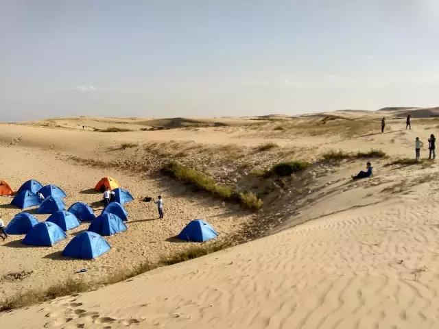 冬季奈曼沙漠旅游攻略,国庆适合去哪里的沙漠