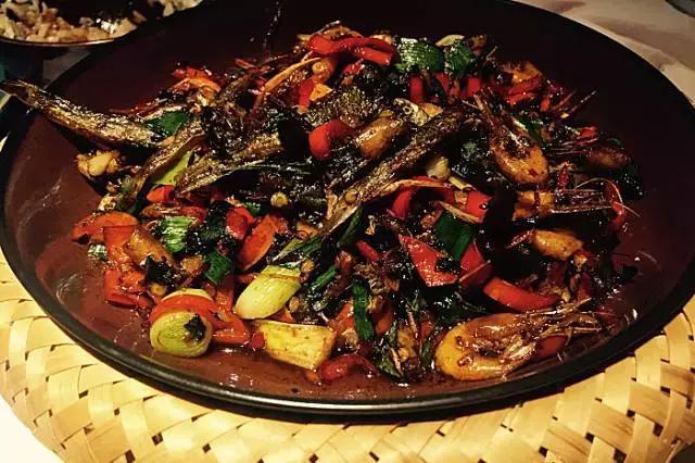 11大商场45家好吃餐厅，上海各大商场觅食指南，逛到哪吃到哪