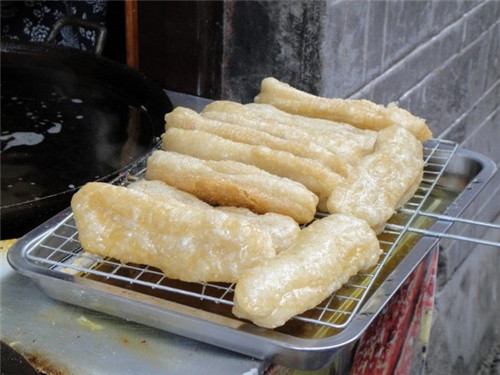 恩施凤凰古城网红小吃,长沙的小吃和凤凰古城一样不