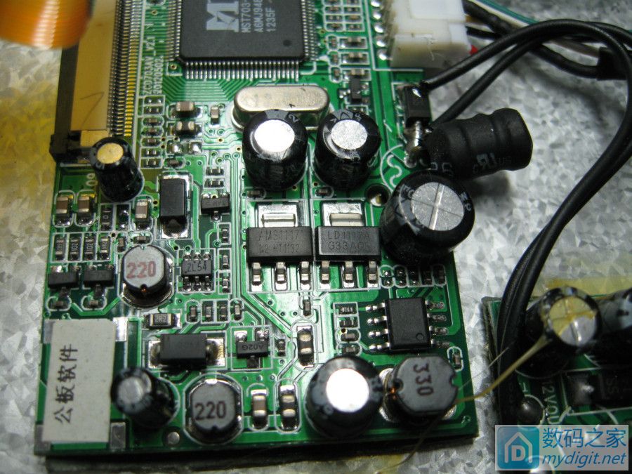 55寸显示器坏了怎么修,19寸显示器快速维修